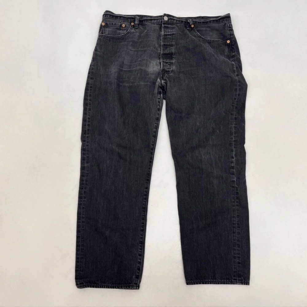 Vtg Levi's 501 Jeans Mens 42x32 Made In USA Black Button Fly‎ Straight Denim